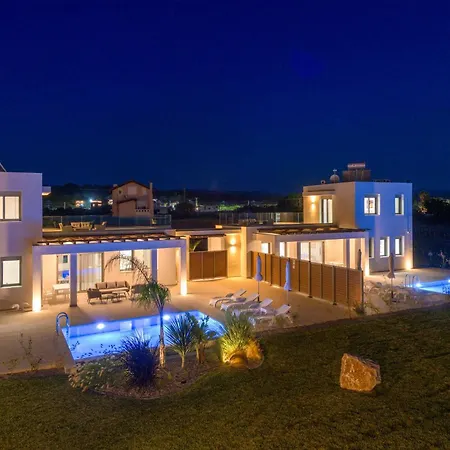 Panaxia Kohille * Theológos